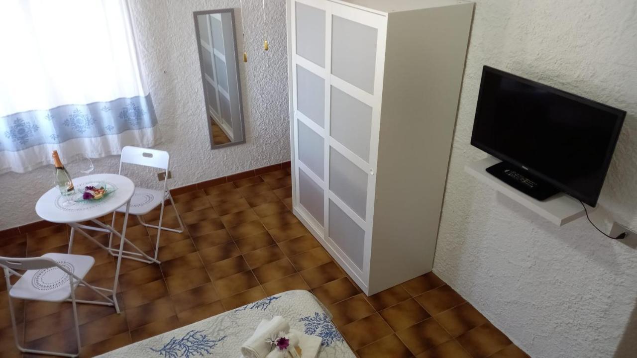 Villa Majore Beb Con Piscina Privata เรนามาจอเร ภายนอก รูปภาพ