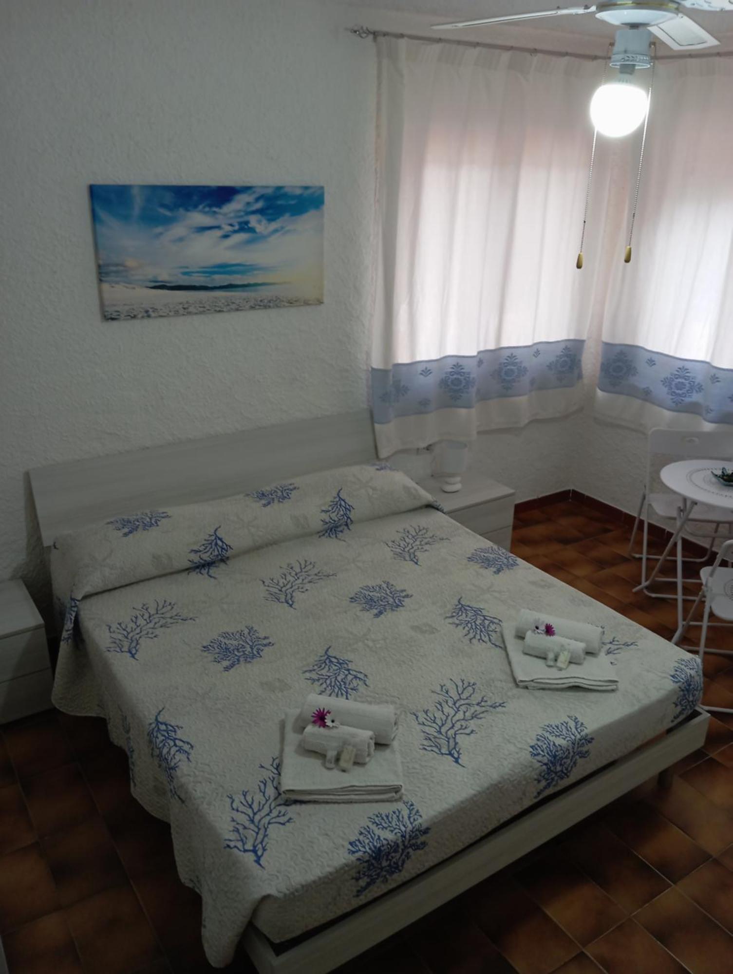 Villa Majore Beb Con Piscina Privata เรนามาจอเร ภายนอก รูปภาพ