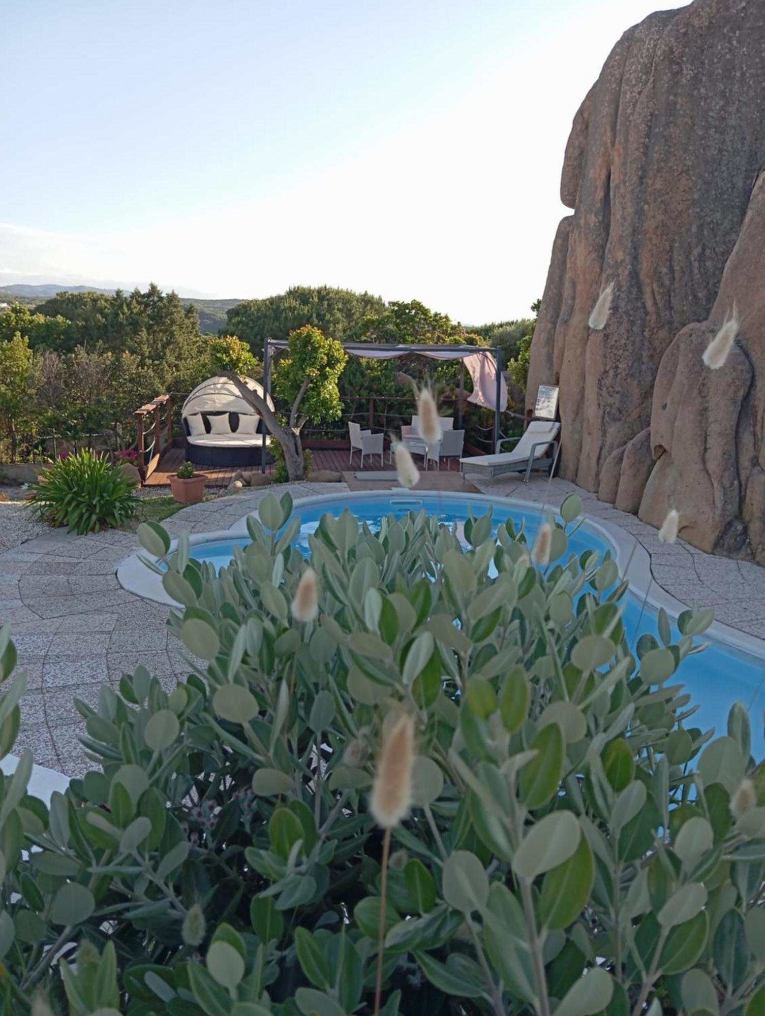 Villa Majore Beb Con Piscina Privata เรนามาจอเร ภายนอก รูปภาพ